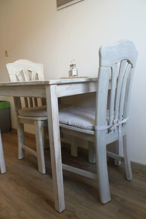 Ferienwohnung I Schnelldorf ภายนอก รูปภาพ